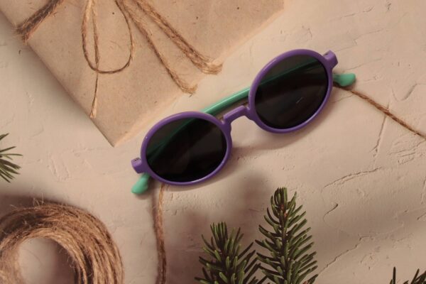 Kids Sunglasses with Polarised and UV Protected Lens